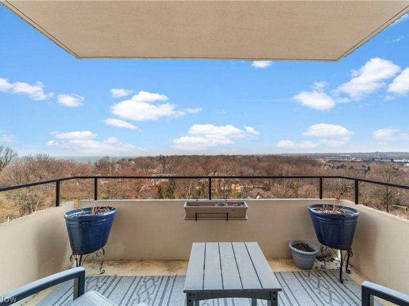 1 Bratenahl Place, Unit 1010, Bratenahl, OH 44108 Photo 37