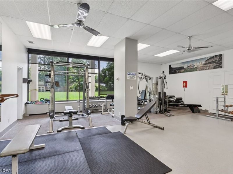 1 Bratenahl Place, Unit 1010, Bratenahl, OH 44108 Photo 41