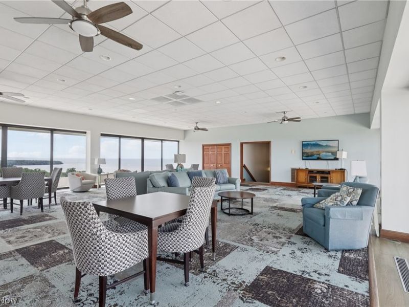 1 Bratenahl Place, Unit 1010, Bratenahl, OH 44108 Photo 45