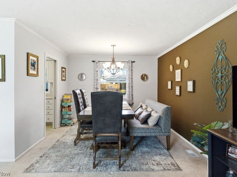 4839 Hartley Drive, Lyndhurst, OH 44124 Photo 12