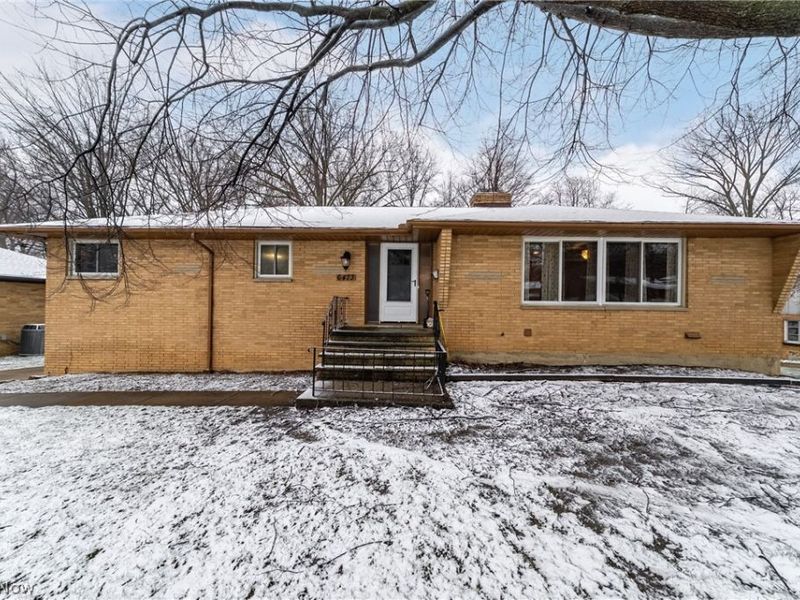 6473 Tanglewood Lane, Independence, OH 44131 Photo 1