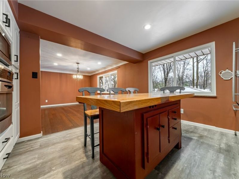 6473 Tanglewood Lane, Independence, OH 44131 Photo 5