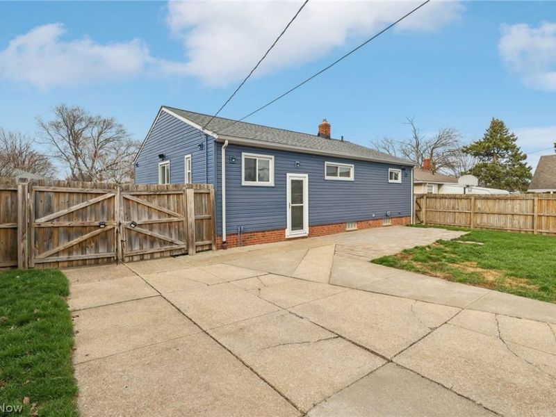 10951 Sharon Drive, Parma, OH 44130 Photo 28