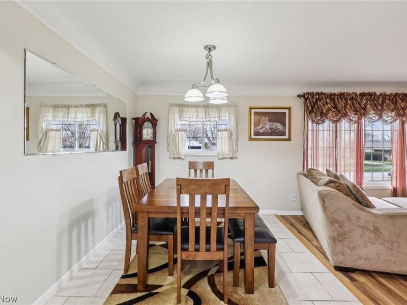 10951 Sharon Drive, Parma, OH 44130 Photo 7