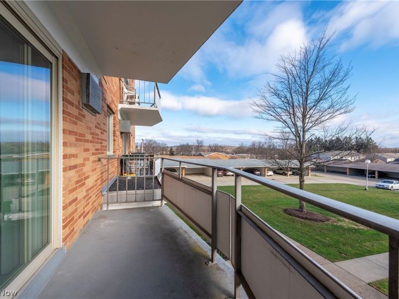 521 Tollis Pky, Unit 298, Broadview Heights, OH 44147 Photo 25