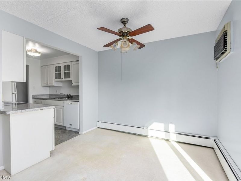 521 Tollis Pky, Unit 298, Broadview Heights, OH 44147 Photo 8