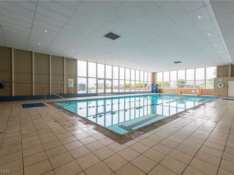 12900 Lake Avenue, Unit 1016, Lakewood, OH 44107 Photo 20