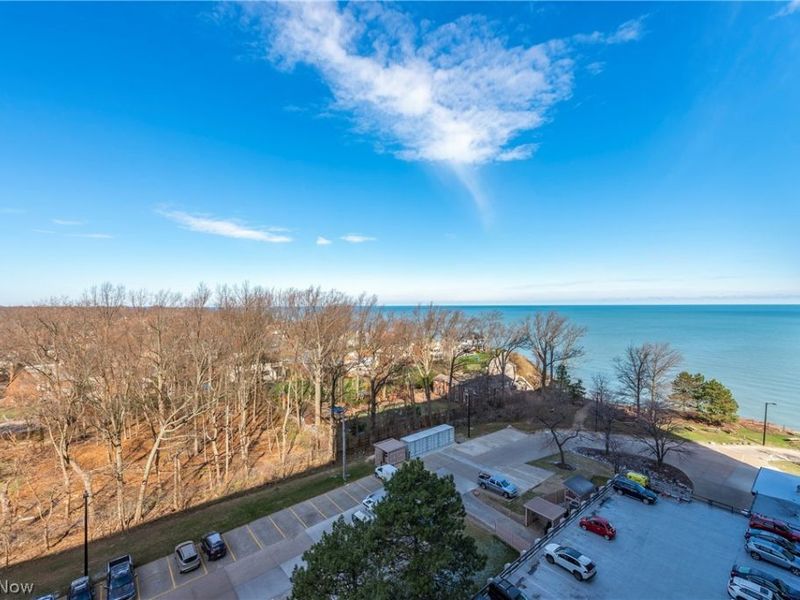 12900 Lake Avenue, Unit 1016, Lakewood, OH 44107 Photo 8