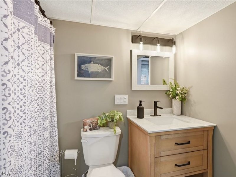 213 Cherry Lane, Seven Hills, OH 44131 Photo 19