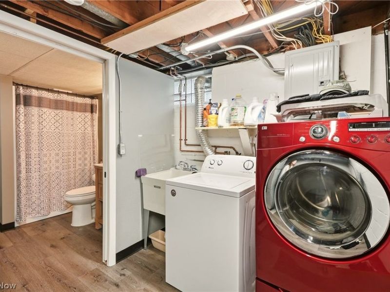 213 Cherry Lane, Seven Hills, OH 44131 Photo 20