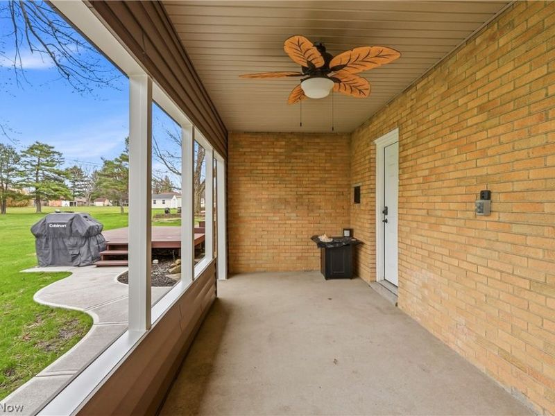 213 Cherry Lane, Seven Hills, OH 44131 Photo 23