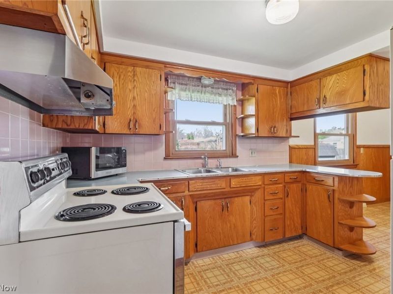 432 35th Street SW, Barberton, OH 44203 Photo 10