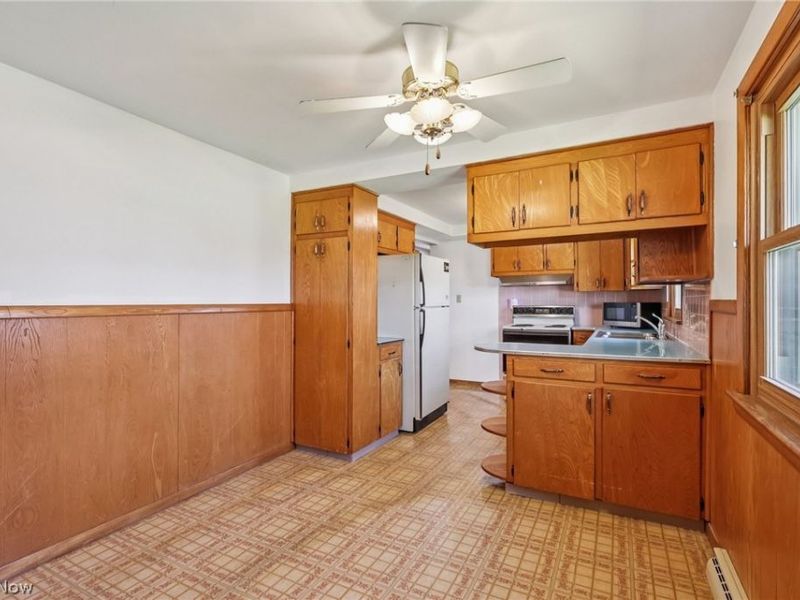 432 35th Street SW, Barberton, OH 44203 Photo 13