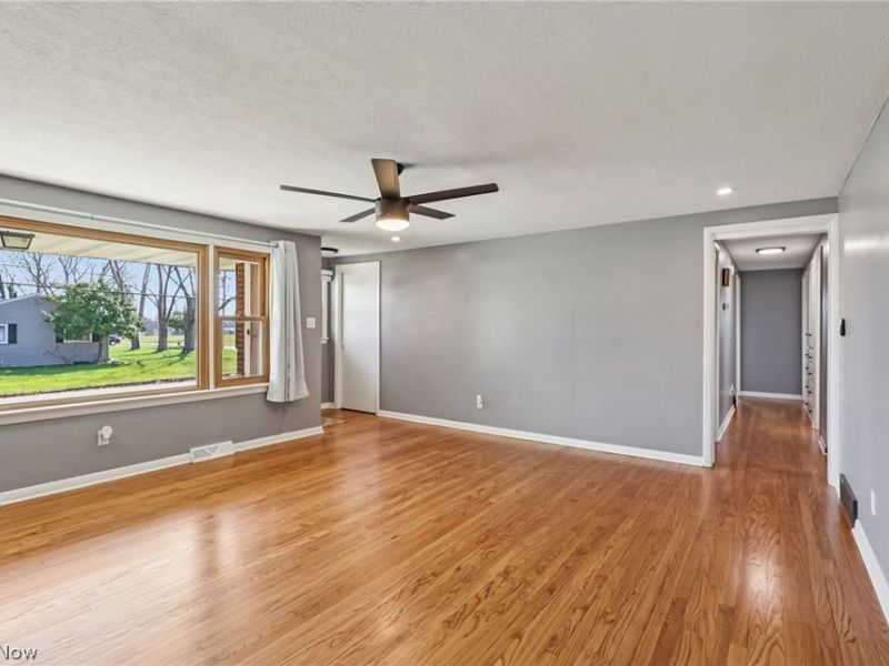 432 35th Street SW, Barberton, OH 44203 Photo 8