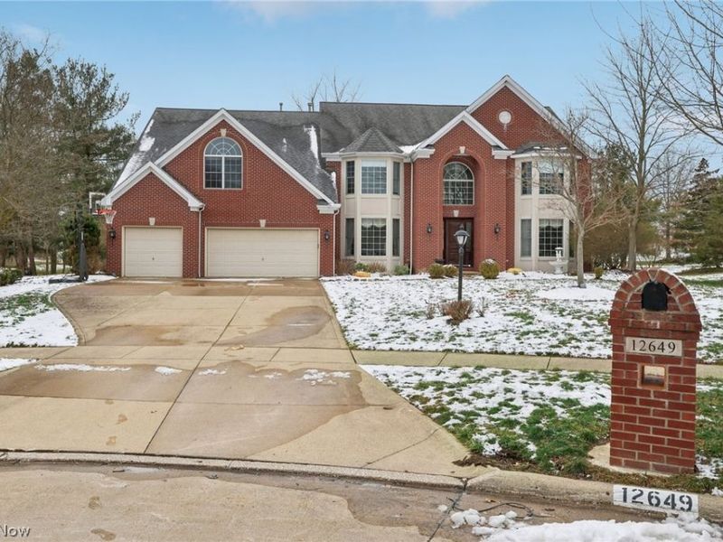 12649 Fieldstone Point, Strongsville, OH 44149 Photo 1