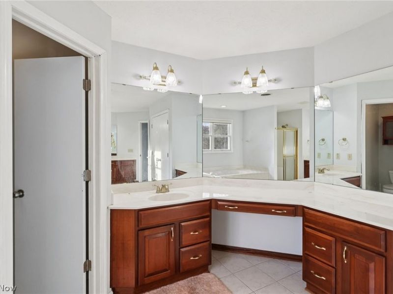 12649 Fieldstone Point, Strongsville, OH 44149 Photo 39