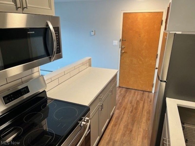 20550 Detroit Road, Unit 6, Rocky River, OH 44116 Photo 7