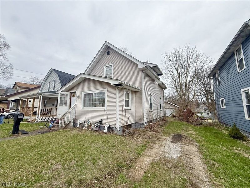1344 Glenwood Avenue SE, Massillon, OH 44646 Photo 1