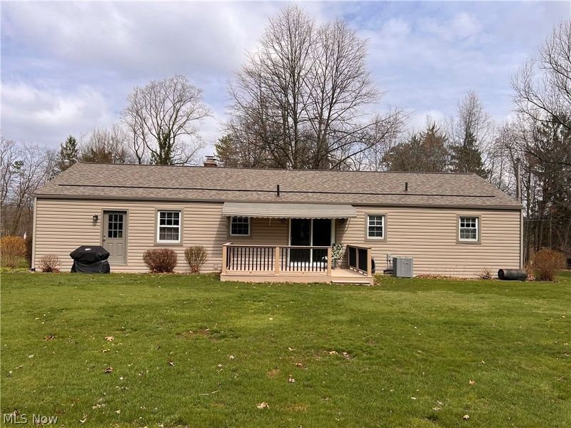 49231 England Drive, East Palestine, OH 44413 Photo 8