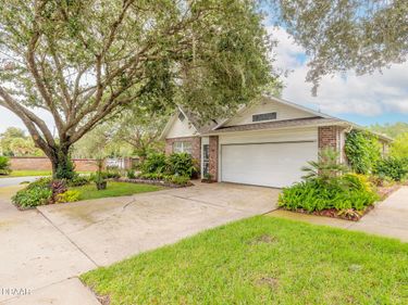 22 Old Macon Drive, Ormond Beach, FL 32174