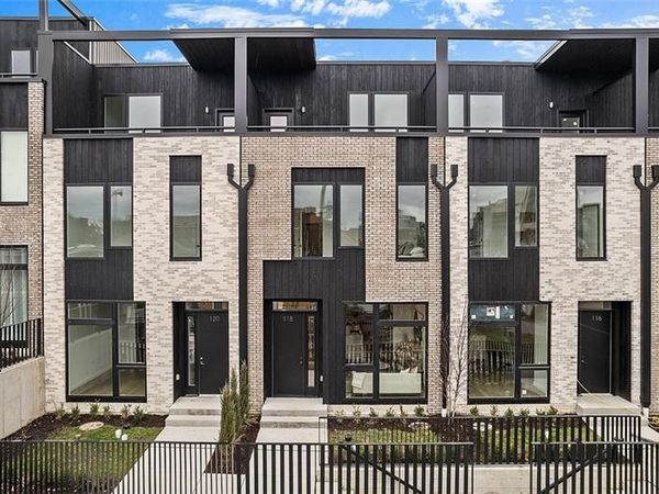 112 Burrows St , Pittsburgh, PA 15213