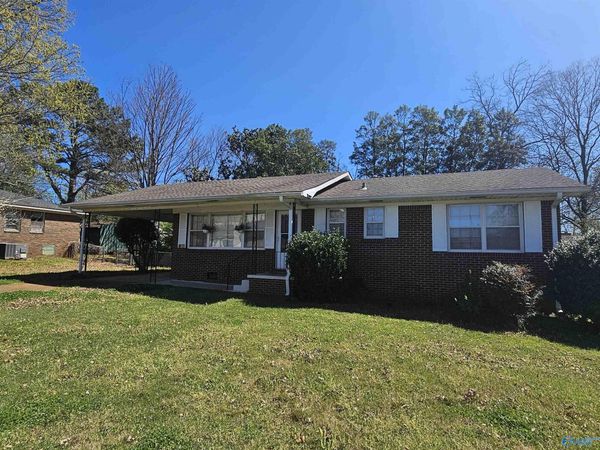 618 Austin Drive, Huntsville, AL 35805