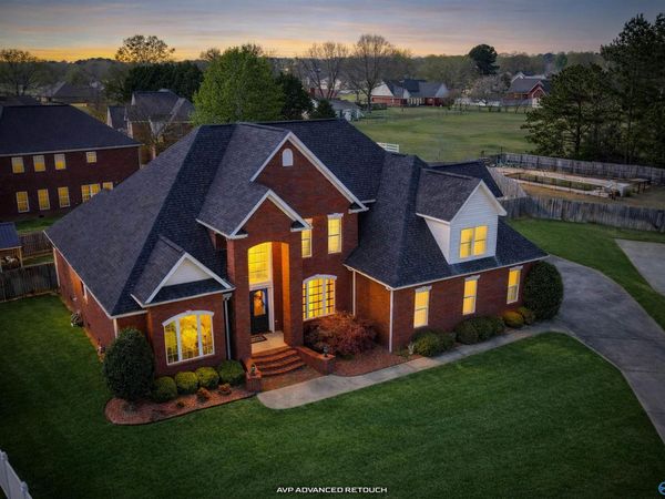 3100 Table Rock Drive SW, Hartselle, AL 35640