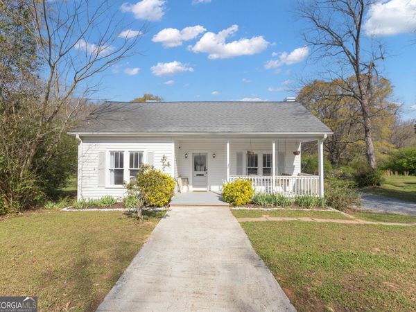 32 Post Street, Grantville, GA 30220