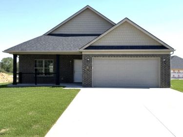 110 Canter Drive, London, KY 40744