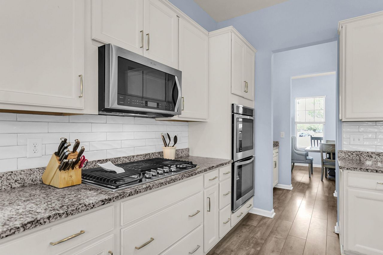 445 Watergrass Way Photo 17