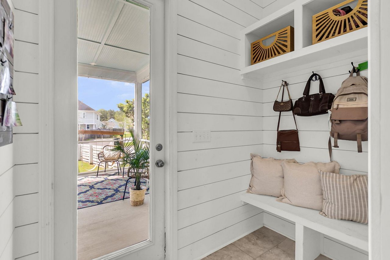 445 Watergrass Way Photo 25