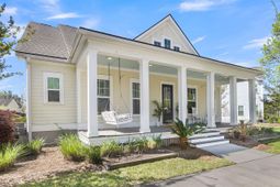 445 Watergrass Way photo 4