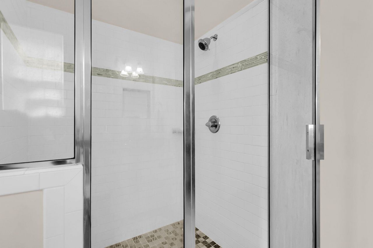 445 Watergrass Way Photo 33