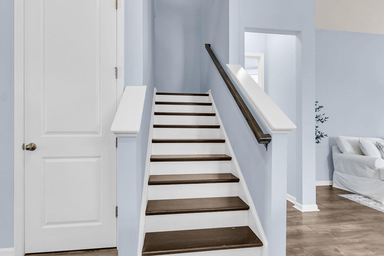 445 Watergrass Way Photo 35