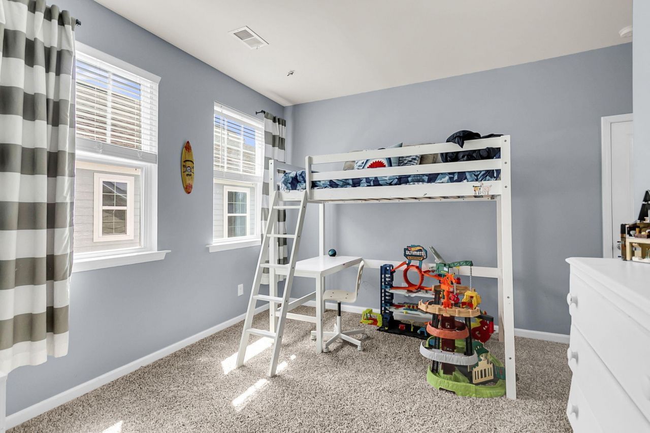 445 Watergrass Way Photo 38