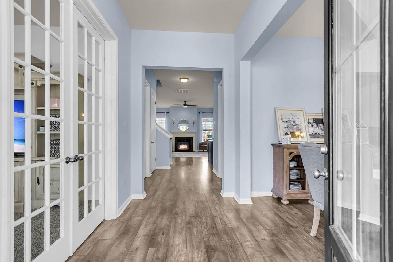 445 Watergrass Way Photo 8