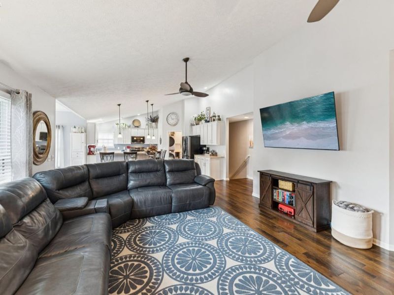 1235 Cherokee, Vermilion, OH 44089 Photo 7