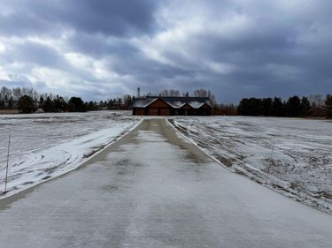 932 Rodeo Drive NW, Bemidji, MN 56601