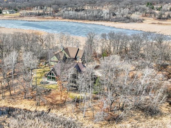 27 Pine Road , North Oaks, MN 55127