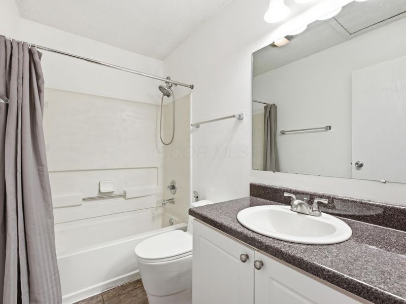 758 Parkgrove Way, Lewis Center, OH 43035 Photo 17