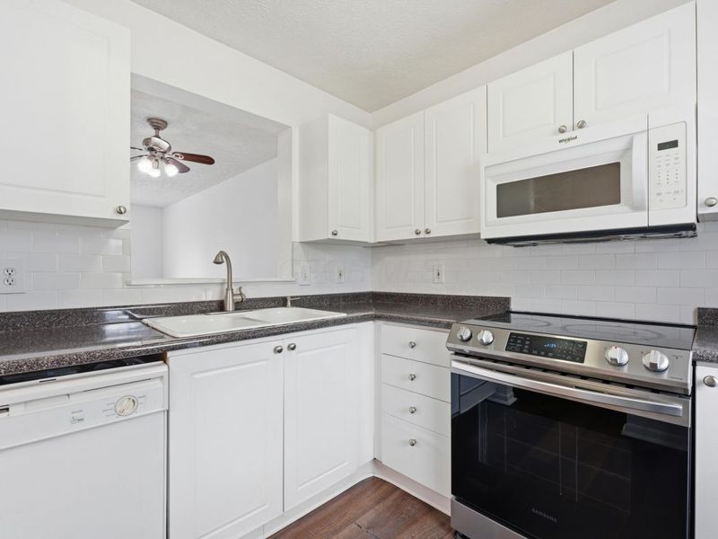 758 Parkgrove Way, Lewis Center, OH 43035 Photo 7