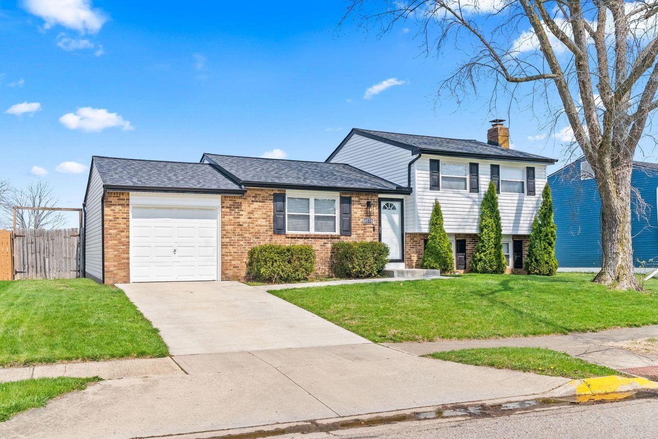 8576 Renaa Avenue, Galloway, OH 43119 Main Photo