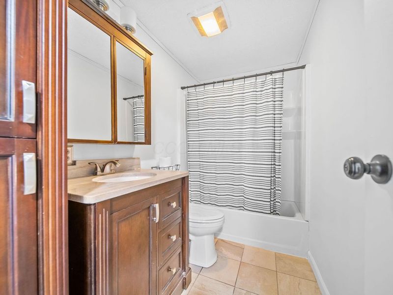 8576 Renaa Avenue, Galloway, OH 43119 Photo 17