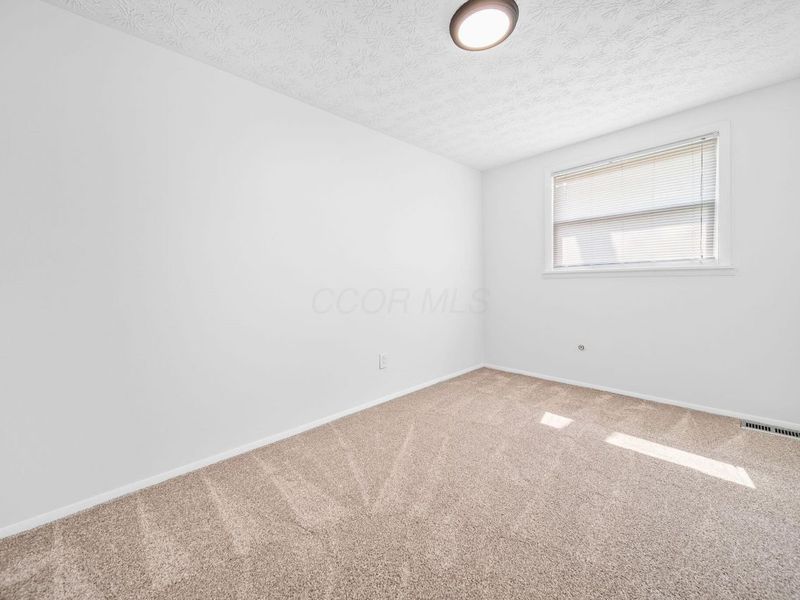 8576 Renaa Avenue, Galloway, OH 43119 Photo 25