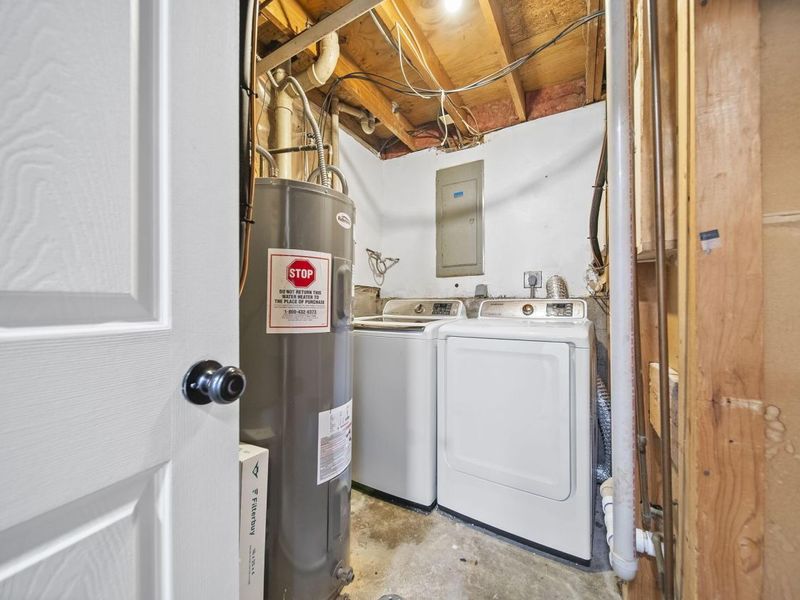 8576 Renaa Avenue, Galloway, OH 43119 Photo 36