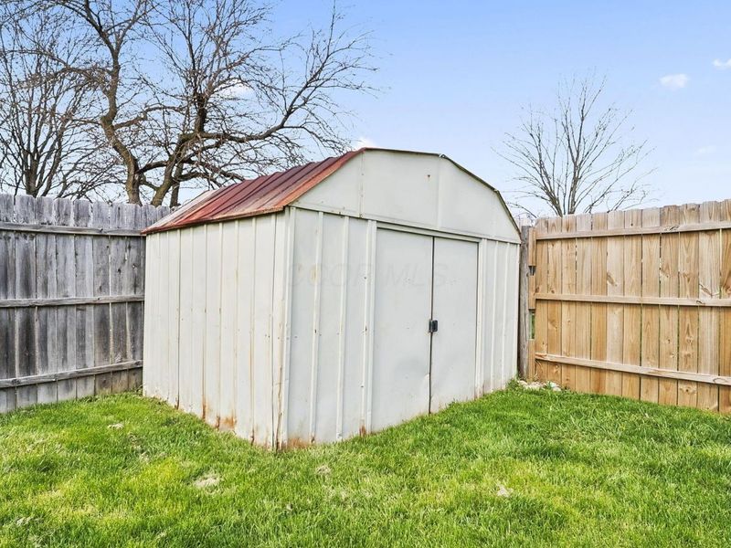 8576 Renaa Avenue, Galloway, OH 43119 Photo 54