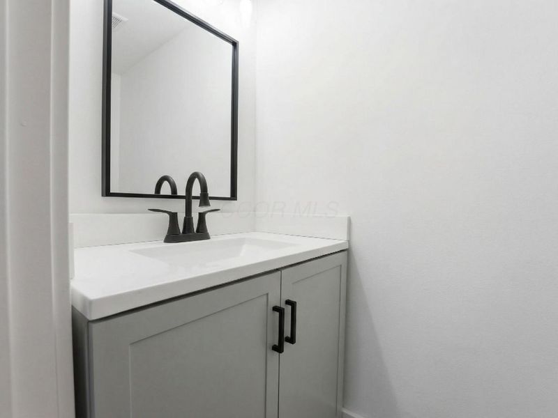 1475 E Hudson Street , Columbus, OH 43211 Photo 15