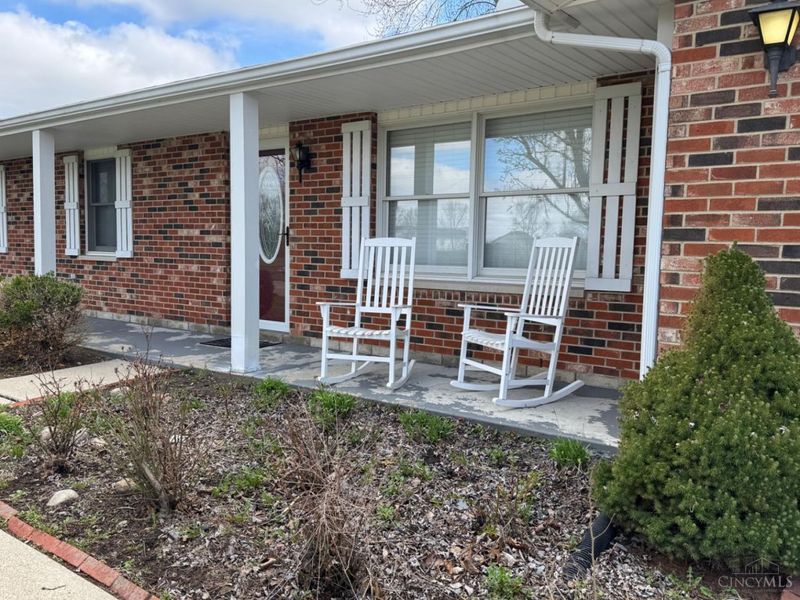 210 Baker Lane, Carlisle, OH 45005 Photo 4