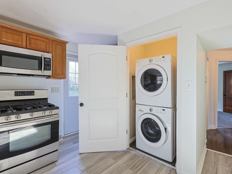 221 E Mechanic Street, Reading, OH 45215 Photo 14