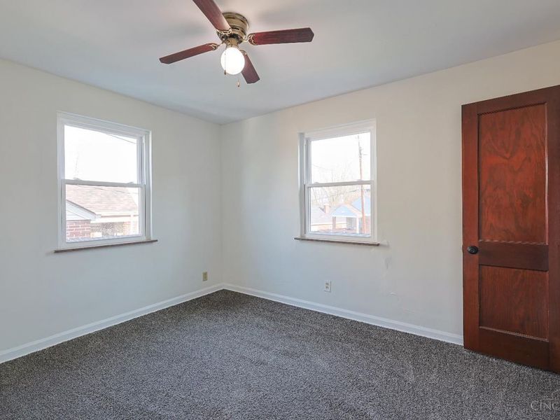 221 E Mechanic Street, Reading, OH 45215 Photo 18